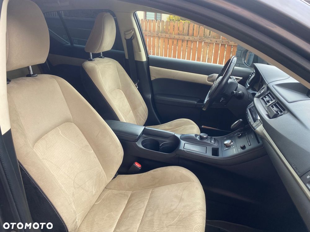 Lexus CT ver-200h-comfort - 24