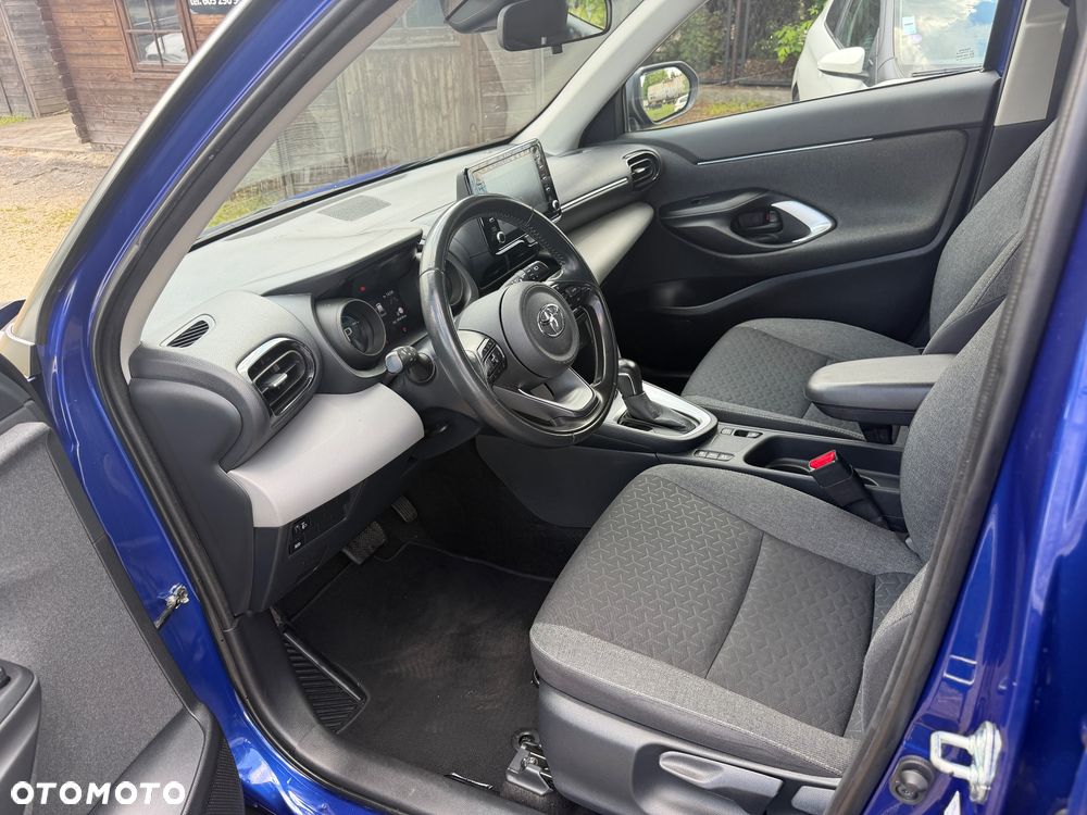 Toyota Yaris Cross - 16