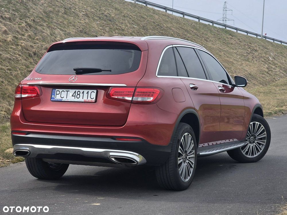 Mercedes-Benz GLC - 40