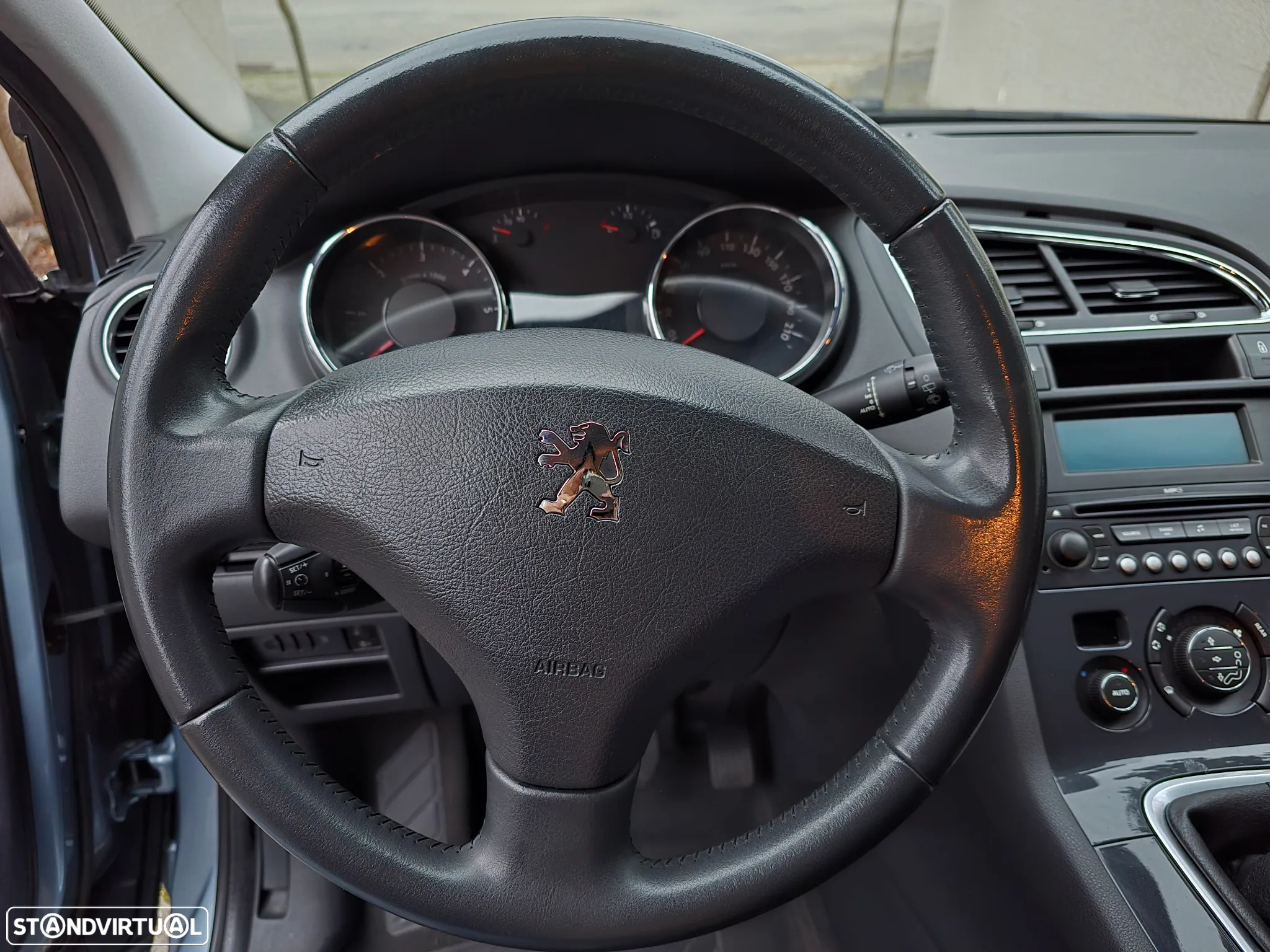 Peugeot 5008 1.6 HDi Executive - 16