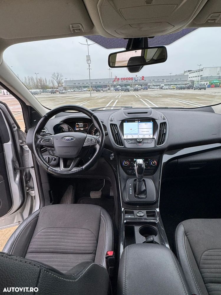 Ford Kuga 2.0 TDCi 4WD Powershift Titanium - 15