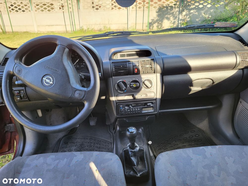 Opel Corsa - 6