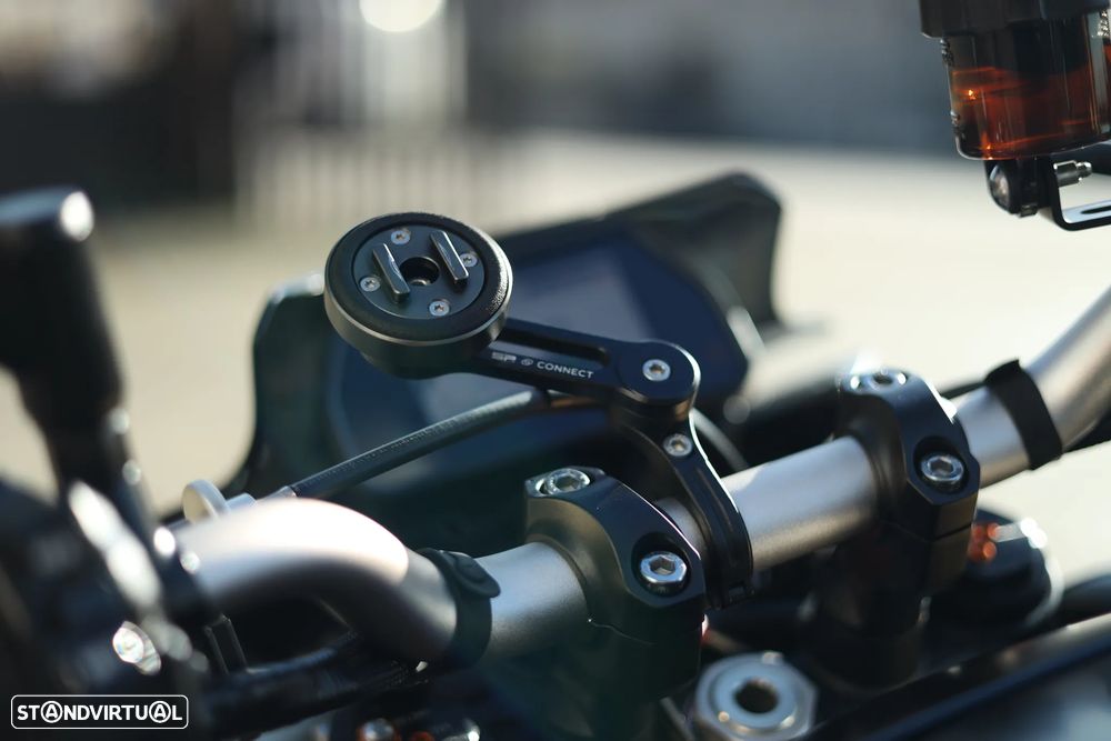 Yamaha MT-10 Akrapovic - 10