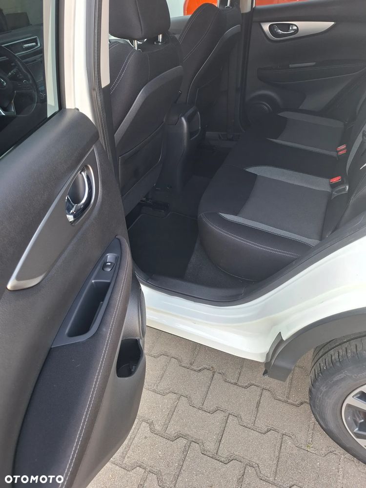 Nissan Qashqai 1.2 DIG-T Tekna EU6 - 23