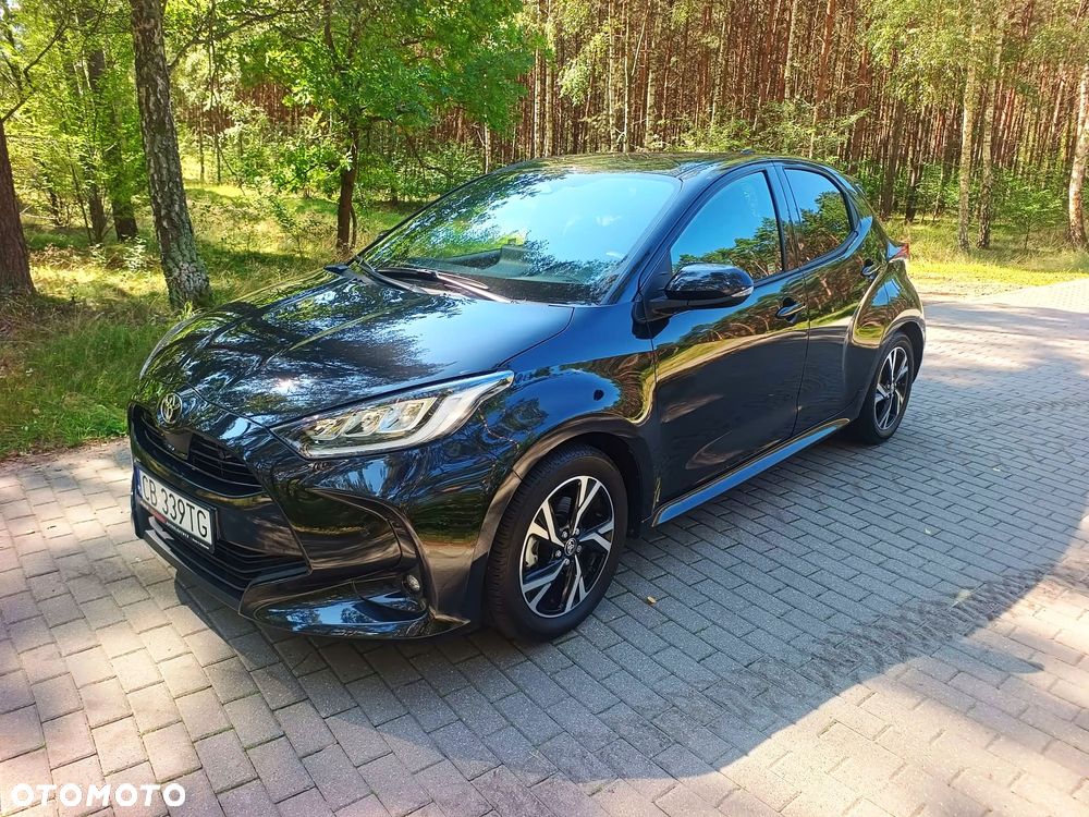 Toyota Yaris Hybrid 1.5 Executive - 1