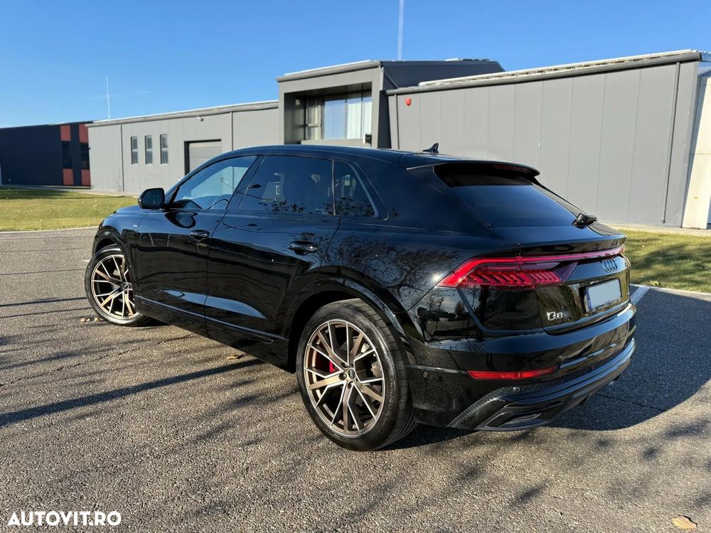 Audi Q8 - 4