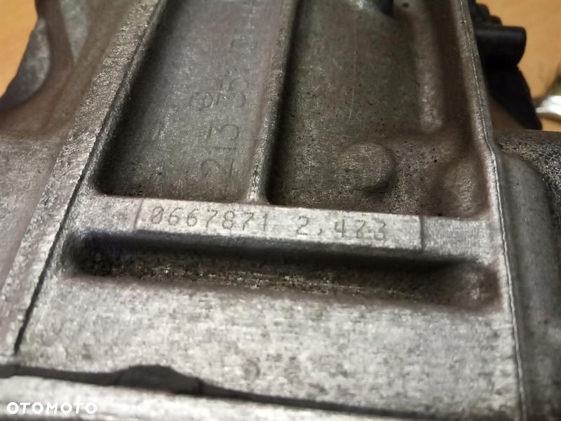 MOST TYLNY MERCEDES W213 E220 2133510005 2,473 - 3