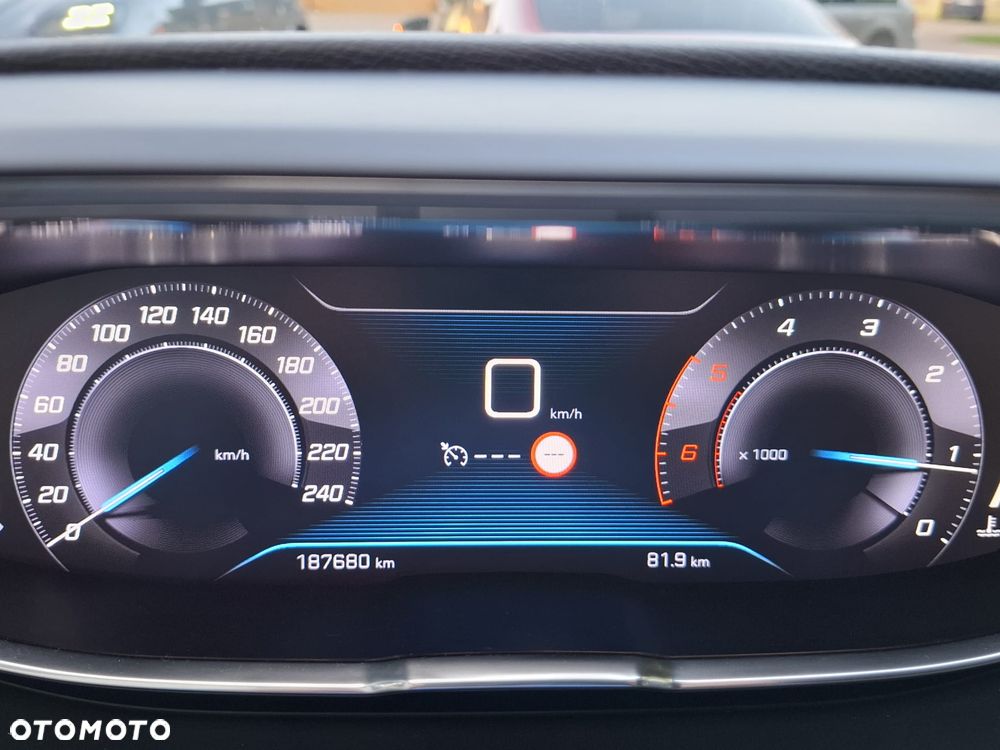 Peugeot 3008 1.5 BlueHDi Active S&S - 17