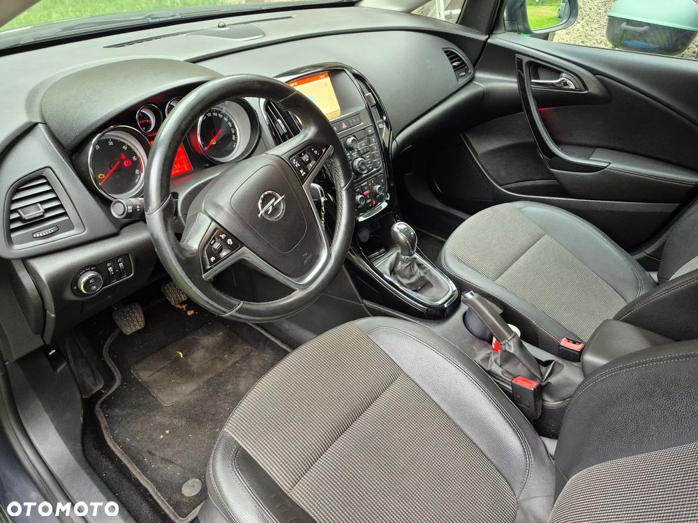 Opel Astra 1.6 CDTI Sport - 11
