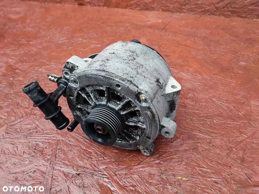 PORSCHE CAYENNE ORYGINALNY ALTERNATOR DO GAMY SILNIKA M48.00 V8 4.5 / 4.5 TURBO S CHŁODZONY CIECZĄ MARKI DELPHI 190A O NR. 948 603 015 02 OEM - 3
