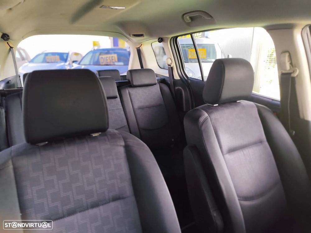 Mazda 5 MZR-CD 2.0 Dynamic Play - 31
