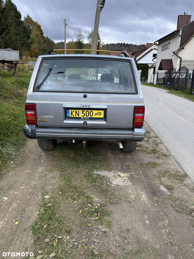 Jeep Cherokee 4.0 Limited - 14