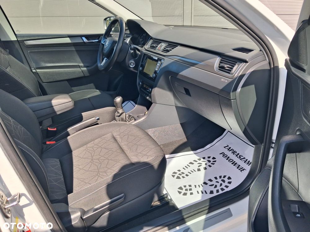 Volkswagen Touran 1.4 TSI DSG Highline - 17