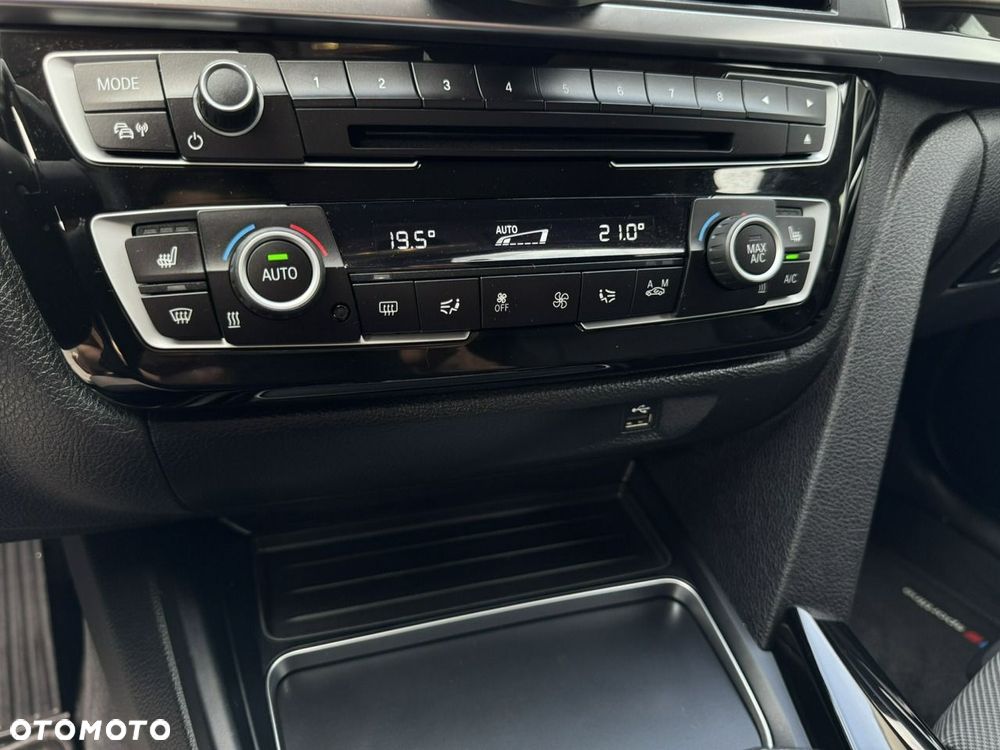 BMW Seria 3 320d Sport Line Shadow - 19
