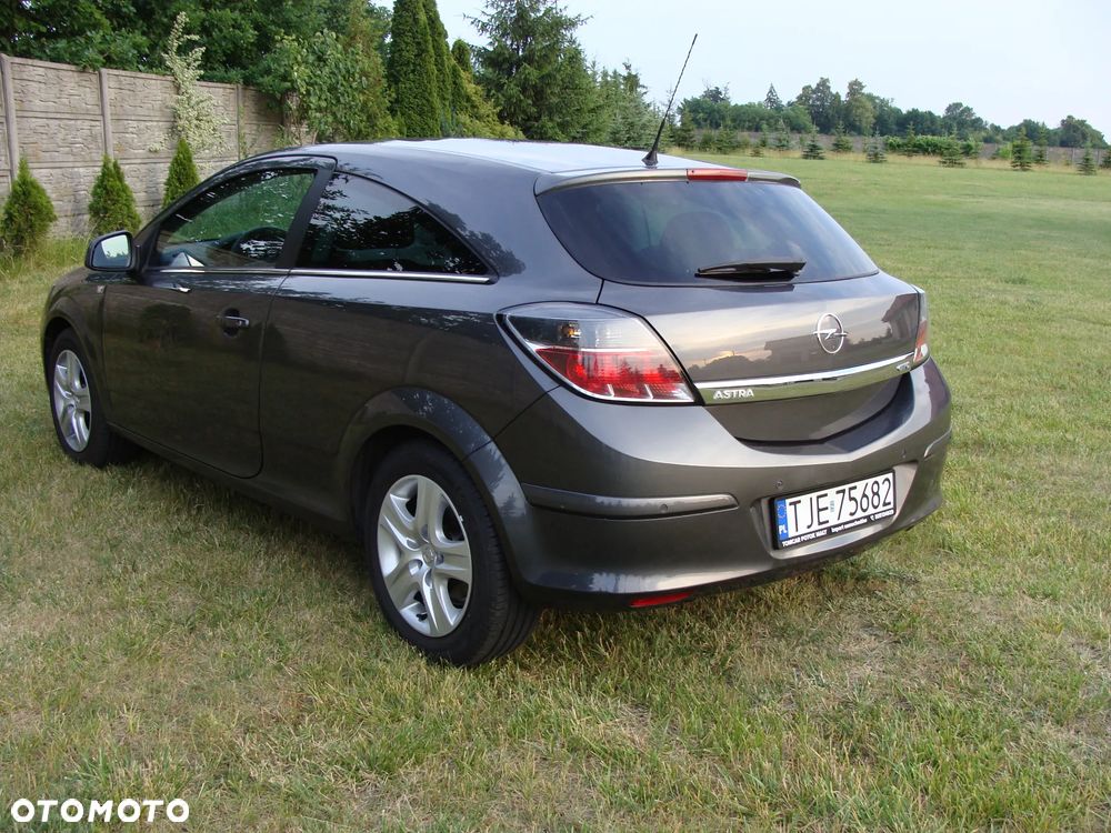 Opel Astra - 2