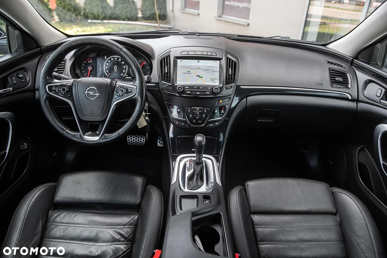 Opel Insignia 2.0 SIDI Turbo 4x4 Sports Tourer - 6