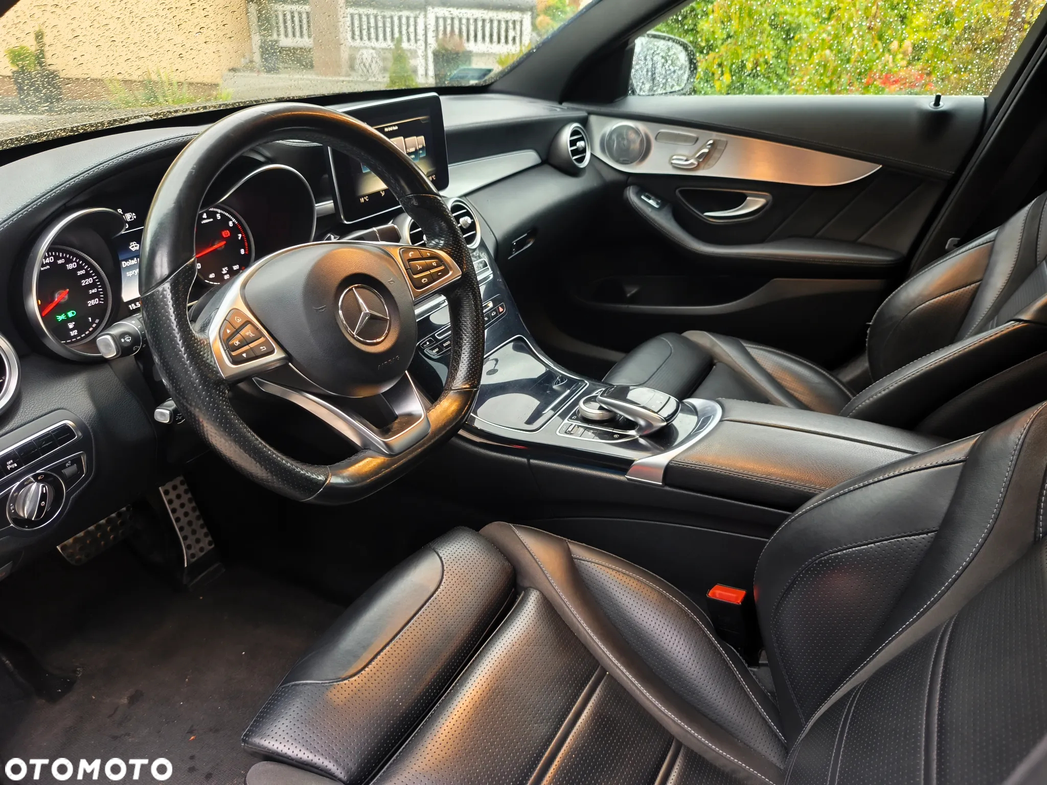Mercedes-Benz Klasa C 450 AMG 4-Matic 7G-TRONIC - 24