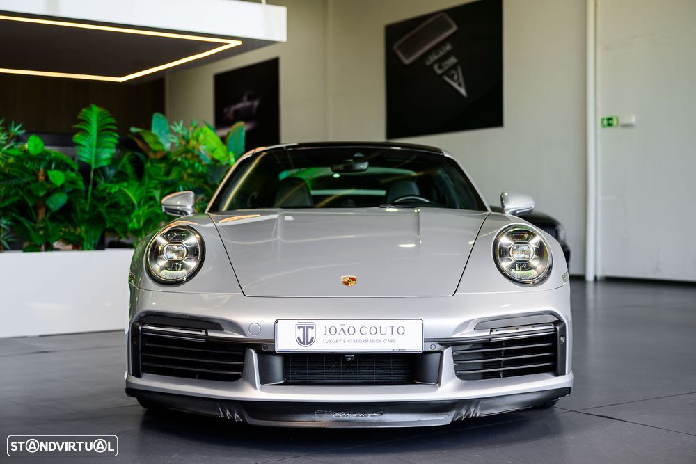 Porsche 911 (992) Turbo S - 3