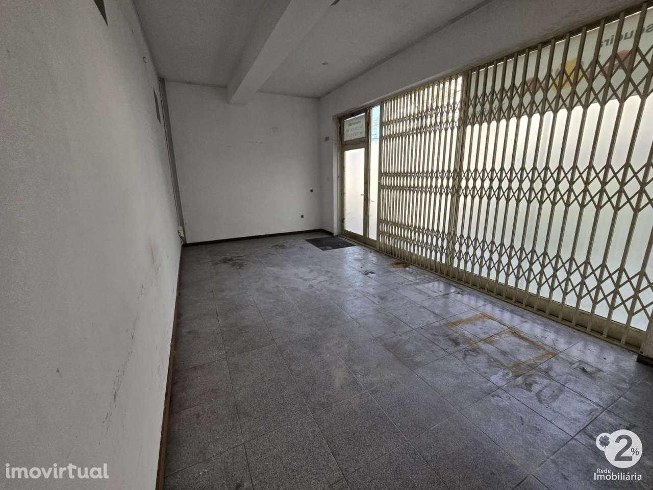 Estabelecimento Comercial em Leça do Balio ( possibilidade de venda... - Grande imagem: 3/7