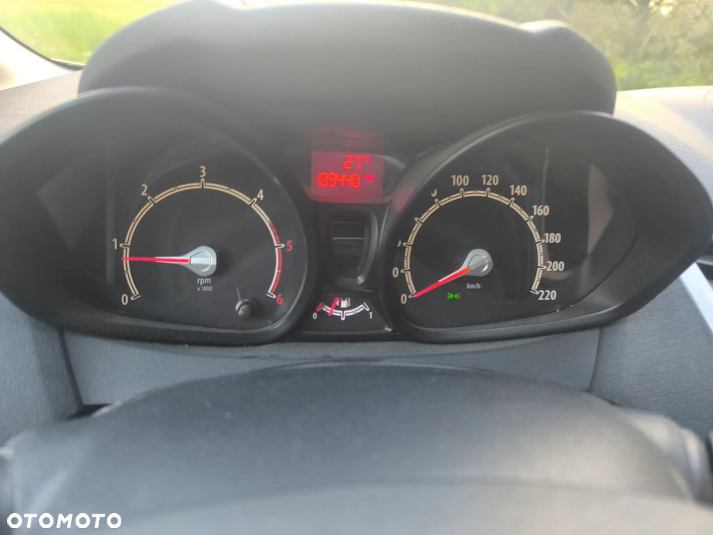 Ford Fiesta - 6