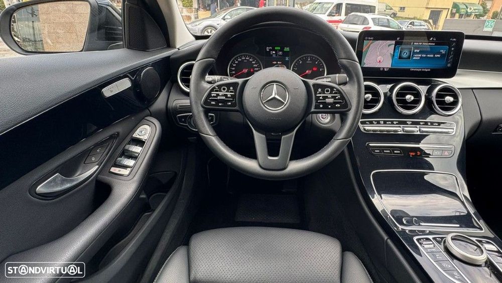 Mercedes-Benz C 300 - 15