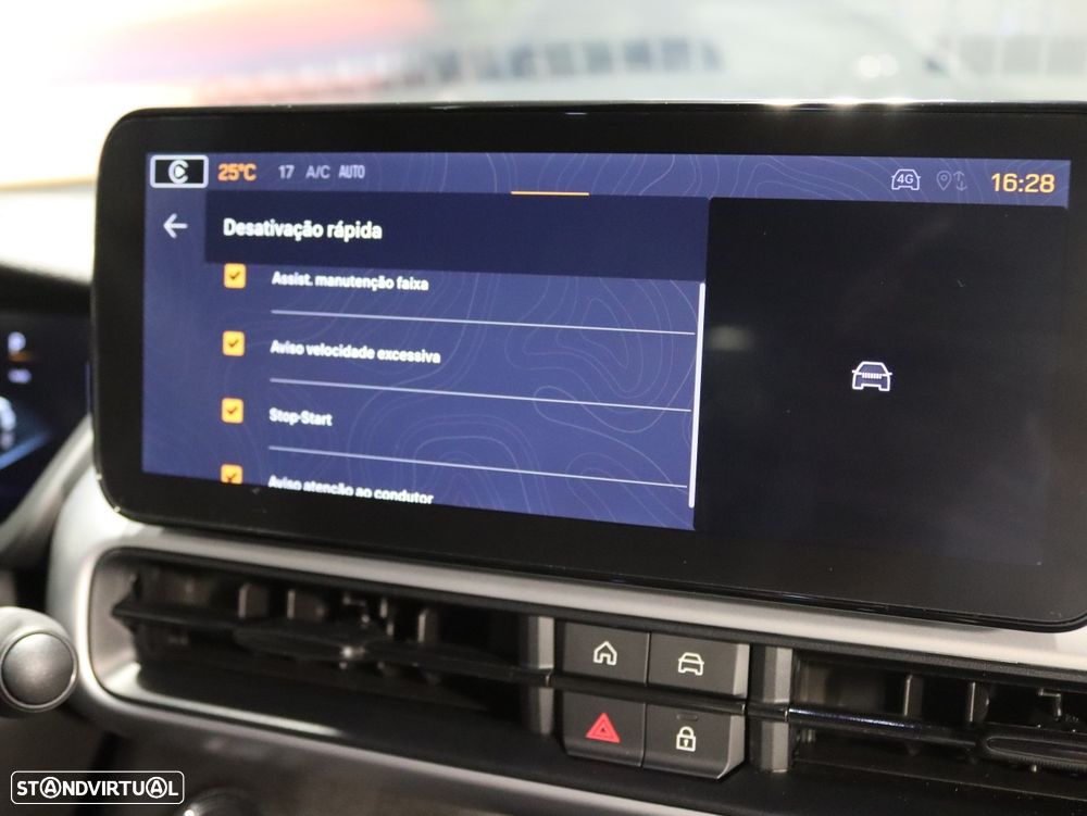 Jeep Avenger 1.2 e-Hybrid Altitude DCT - 34