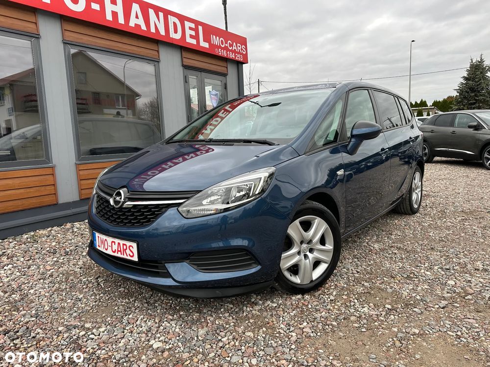 Opel Zafira - 1