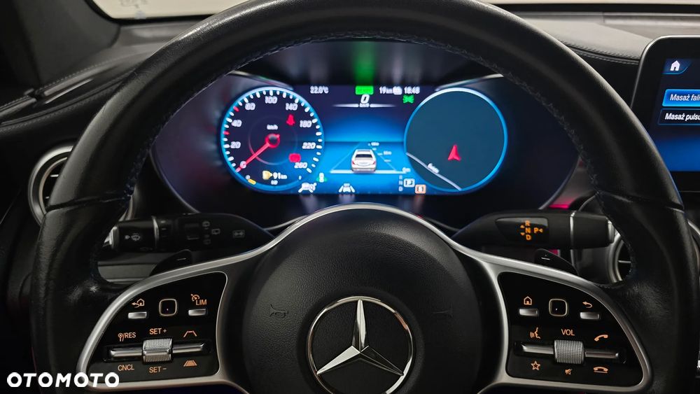 Mercedes-Benz GLC 300 de 4Matic 9G-TRONIC AMG Line Plus - 24