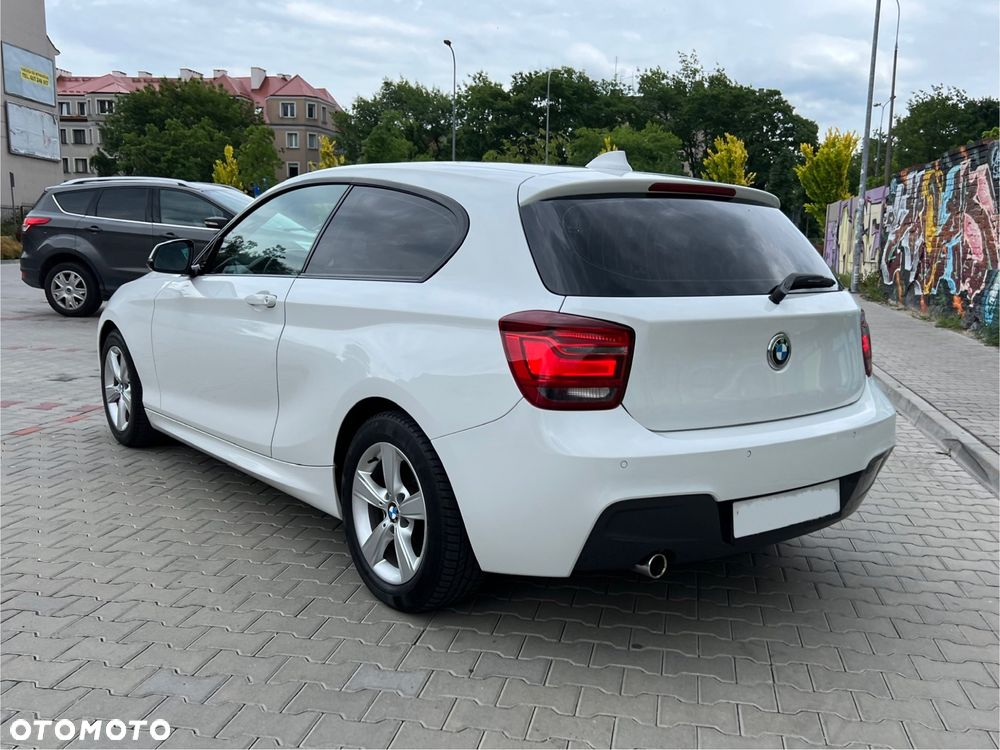 BMW Seria 1 116i - 3