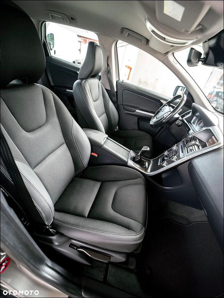 Volvo XC 60 - 36