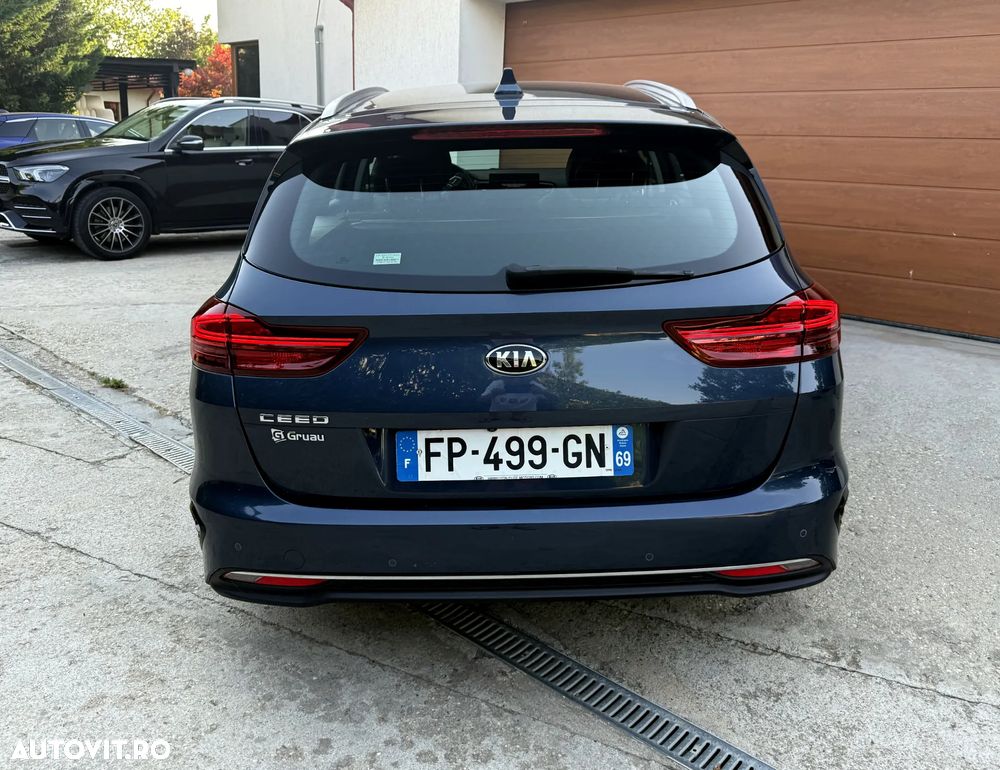 Kia Ceed 1.6 DSL 7DCT HP GT Line - 4