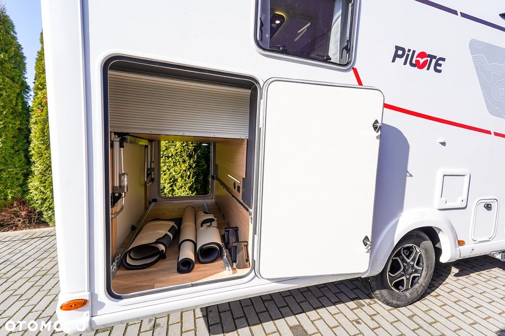 PILOTE G741 FC Expression - 12