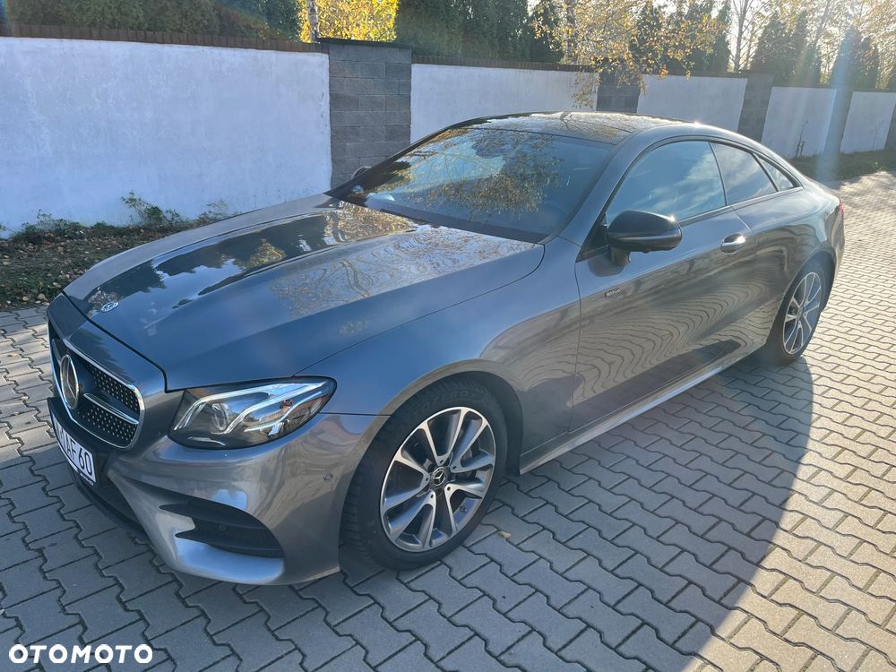 Mercedes-Benz Klasa E - 1