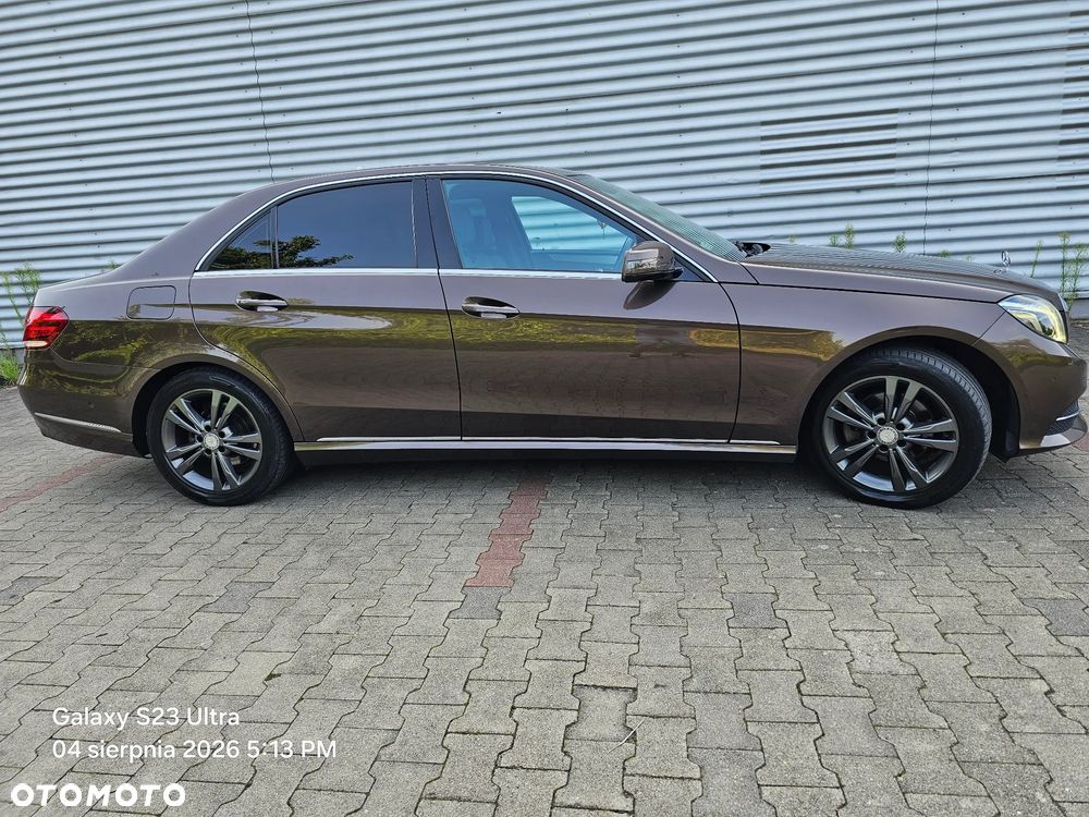 Mercedes-Benz Klasa E 200 7G-TRONIC Elegance - 7