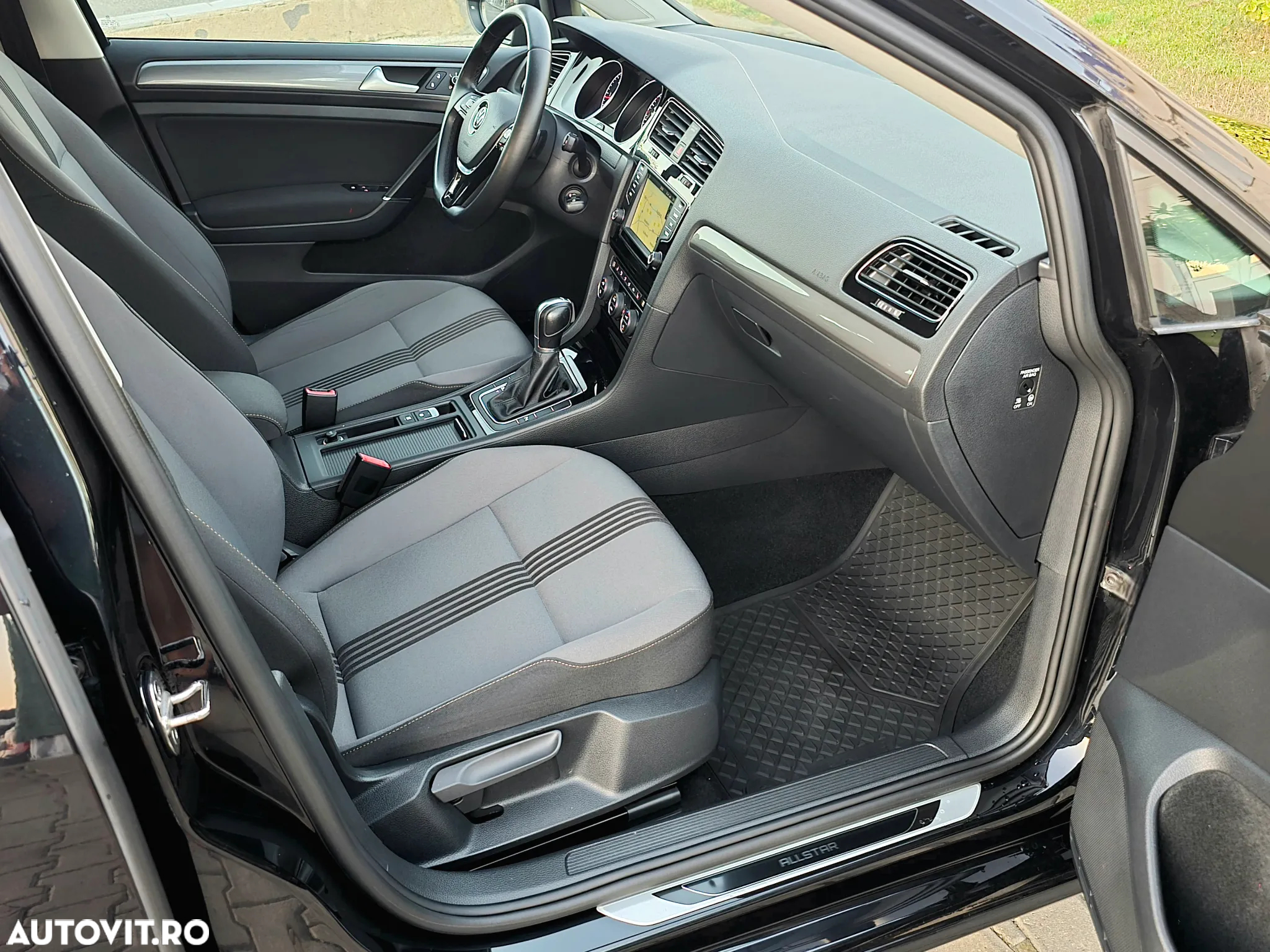 Volkswagen Golf Variant 2.0 TDI BlueMotion Technology DSG Allstar - 33