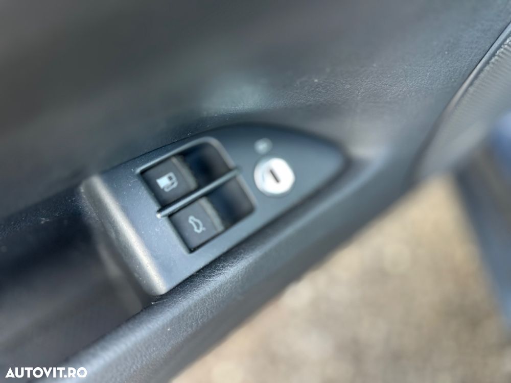Skoda Superb 2.0 TDI Ambition - 10