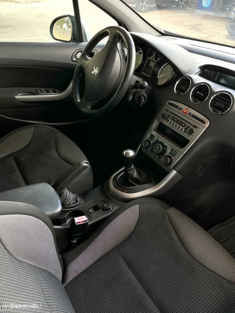 Peugeot 308 SW 1.6 HDi Executive - 7
