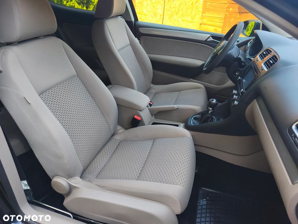 Volkswagen Golf 1.4 Comfortline - 20