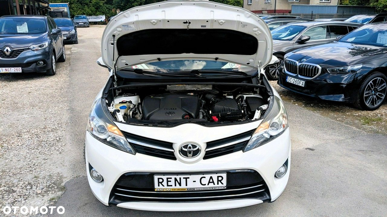 Toyota Verso - 40