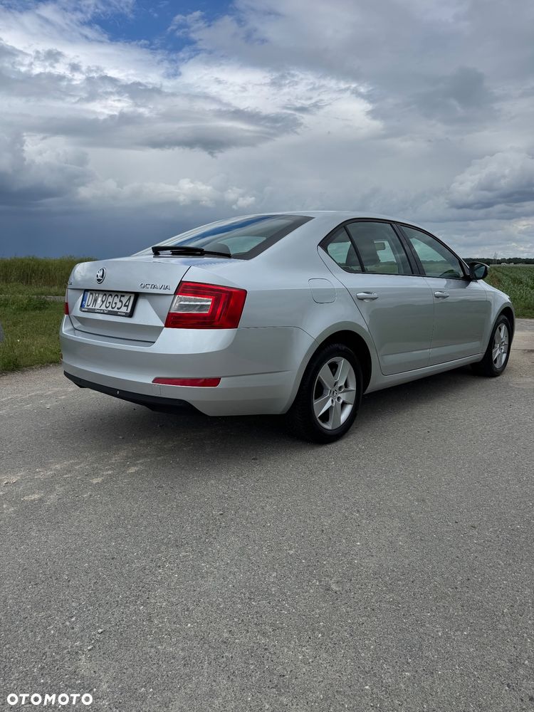 Skoda Octavia 1.4 TSI Ambition - 3
