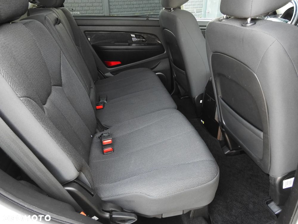 SsangYong/KGM Rexton - 25