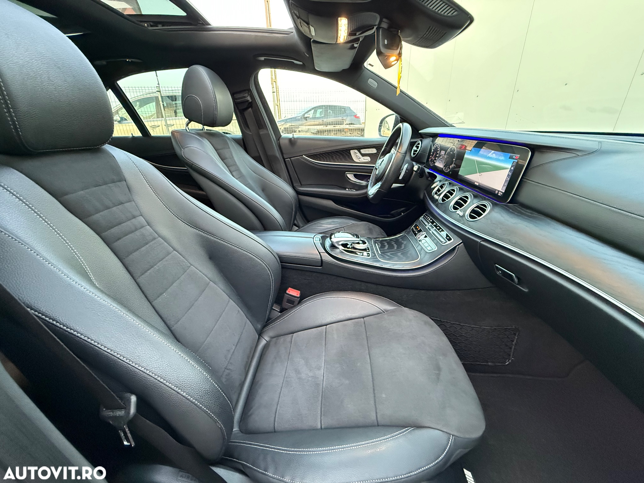 Mercedes-Benz E 300 de 9G-TRONIC AMG Line - 7