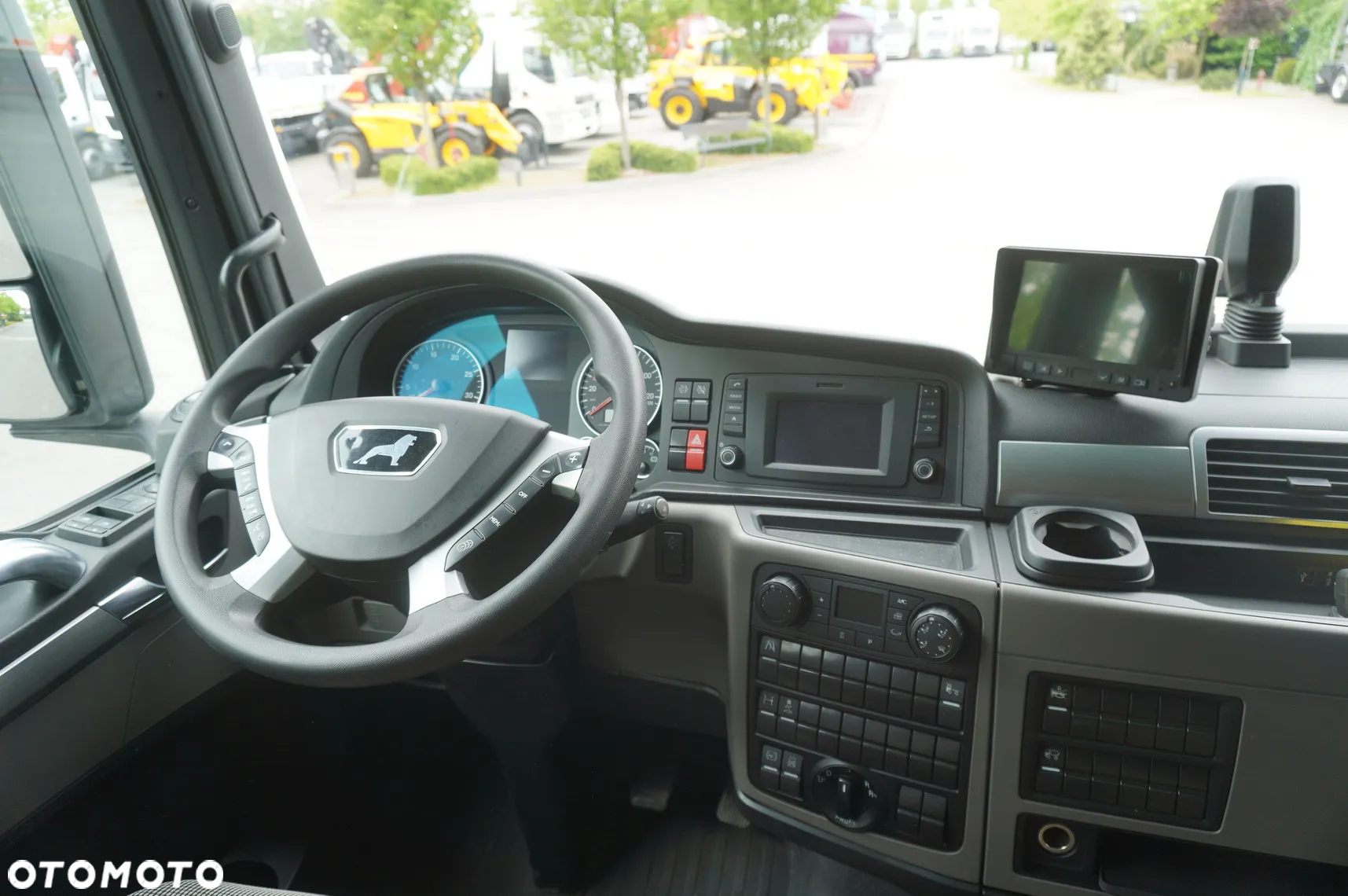 MAN TGX 18.430 / Kontener 18 EPAL / Przyczepa Fruehauf 18 EPAL / 2021 - 21