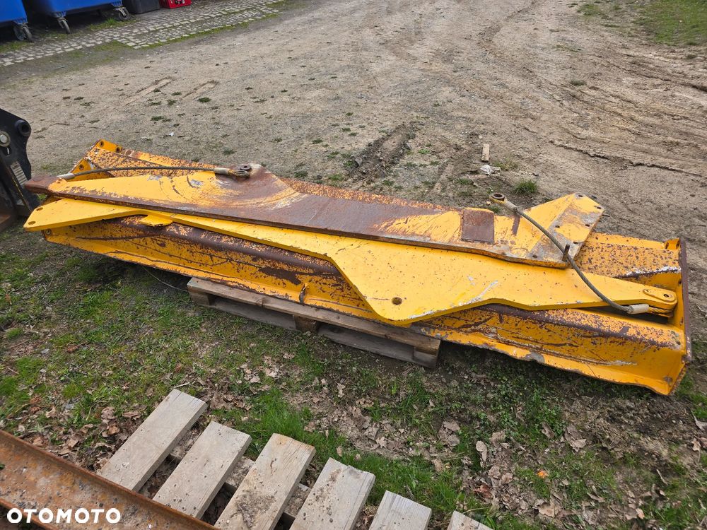 Volvo A30F - 22