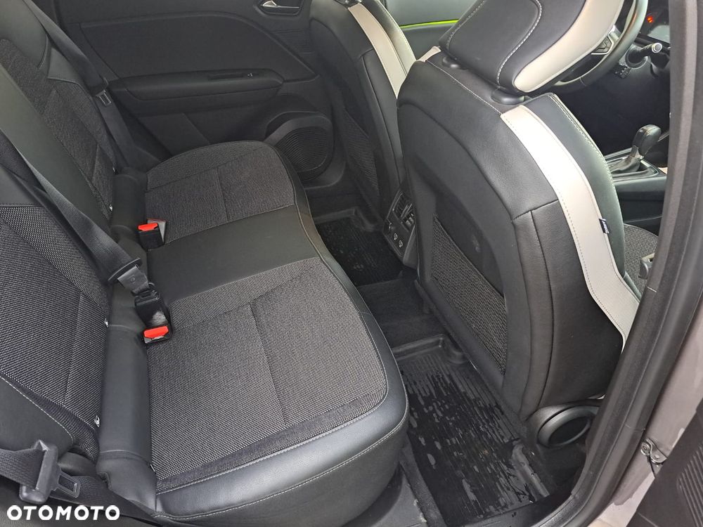 Renault Captur - 15