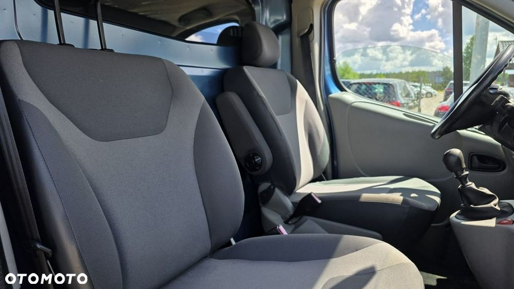 Renault Trafic - 18