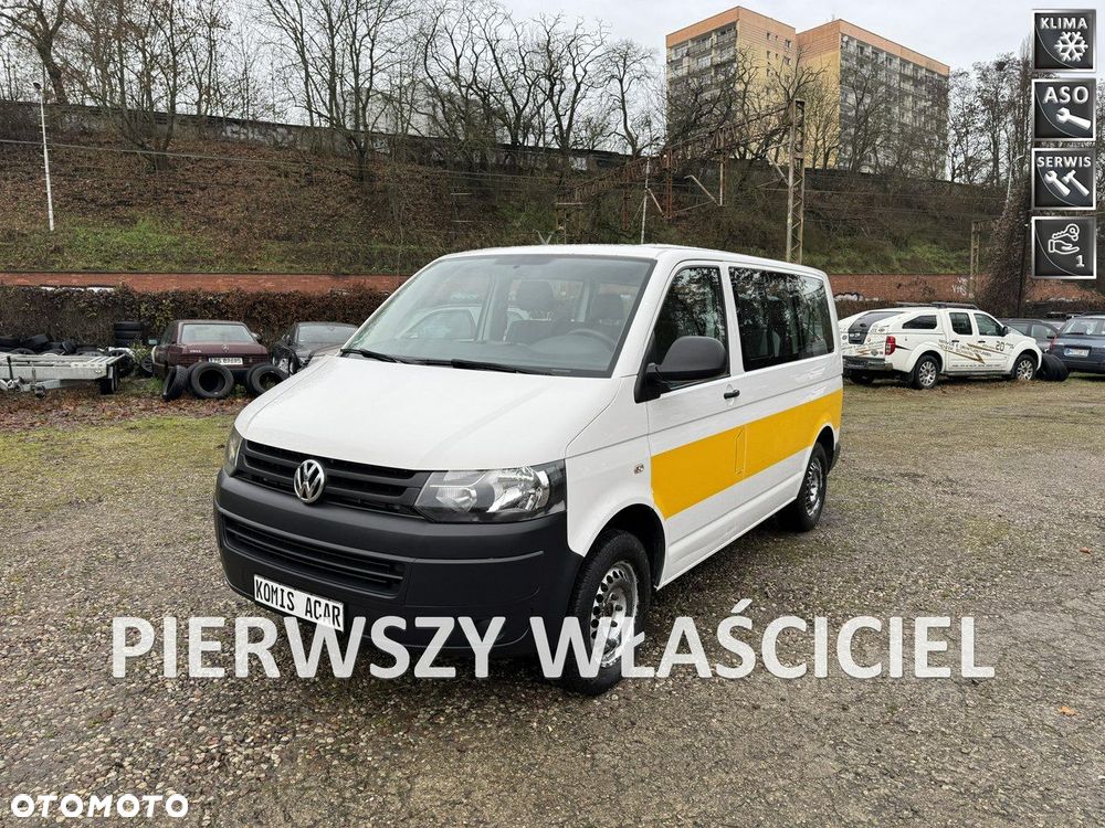 Volkswagen Transporter - 1
