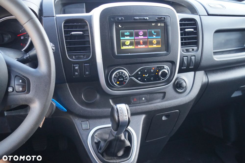 Renault Trafic - 15