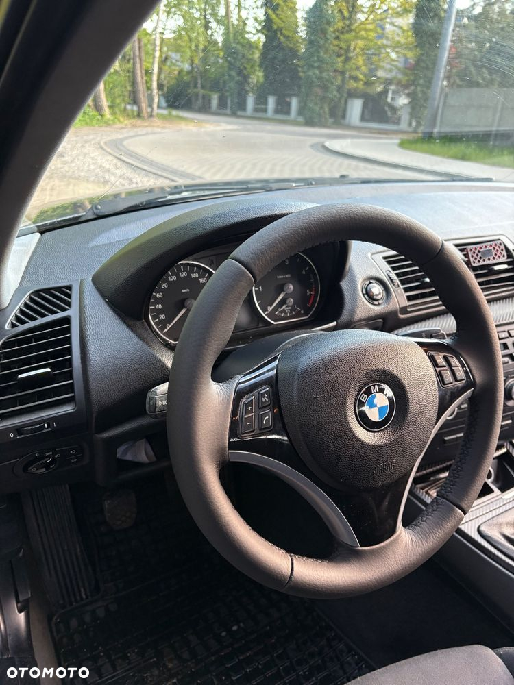 BMW Seria 1 118d - 8