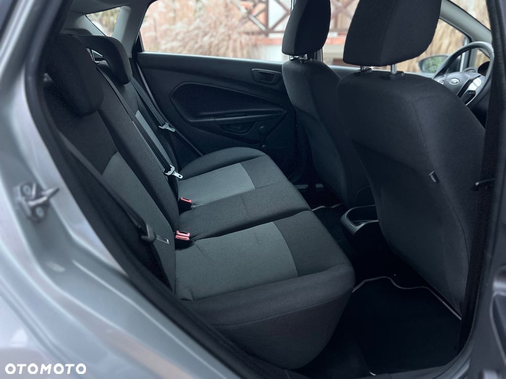 Ford Fiesta 1.25 Trend EU5 - 12